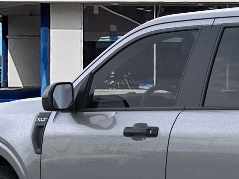 New 2025 Ford Maverick XLT w/ XLT Luxury Package FWD image 49