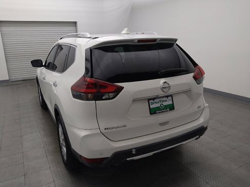 Used 2019 Nissan Rogue SV FWD image 6