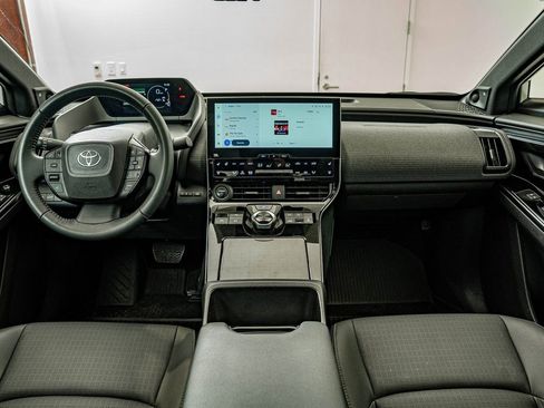 Used 2023 Toyota bZ4X AWD w/ Weather Package image 27