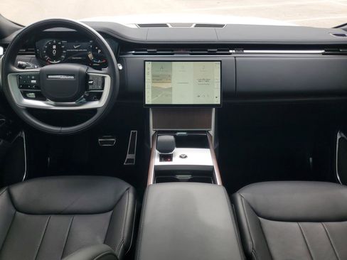 Used 2024 Land Rover Range Rover SE AWD/4WD image 26
