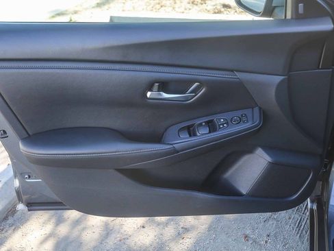 Used 2023 Nissan Sentra SV w/ All-Weather Package FWD image 19