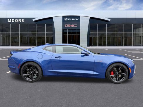 Used 2022 Chevrolet Camaro LT w/ RS Package RWD image 2
