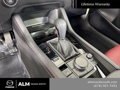 New 2026 MAZDA MAZDA3 Carbon image 31