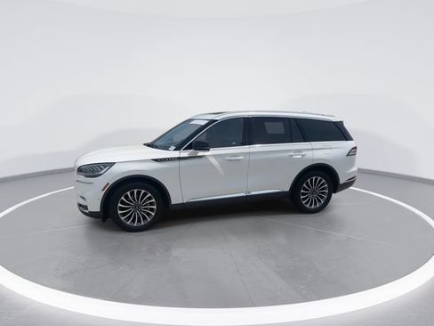 Certified 2023 Lincoln Aviator Reserve w/ Equipment Group 201A RWD image 3