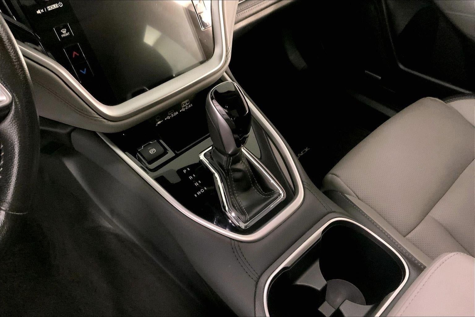 Used 2024 Subaru Outback Limited AWD/4WD image 17