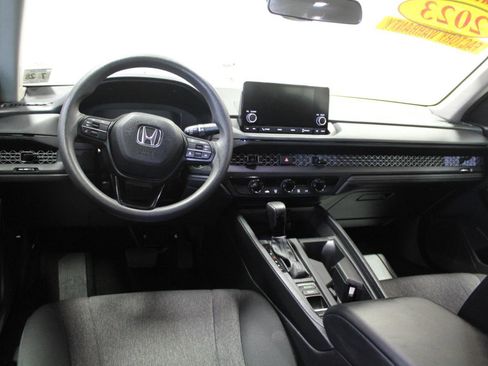 Used 2023 Honda Accord LX image 7