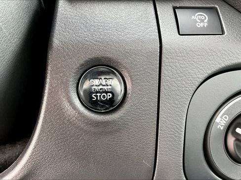 New 2026 Nissan Frontier S w/ Tow Package AWD/4WD image 19