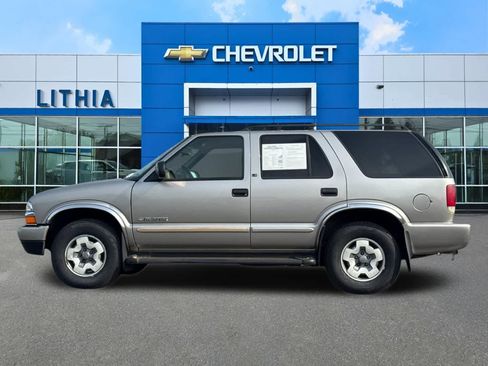 Used 2002 Chevrolet Blazer LS w/ Preferred Equipment Group AWD/4WD image 5