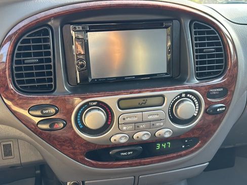 Used 2007 Toyota Sequoia Limited image 36