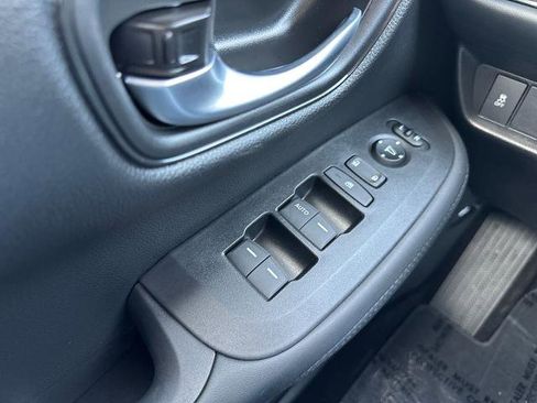 New 2026 Honda HR-V LX image 11