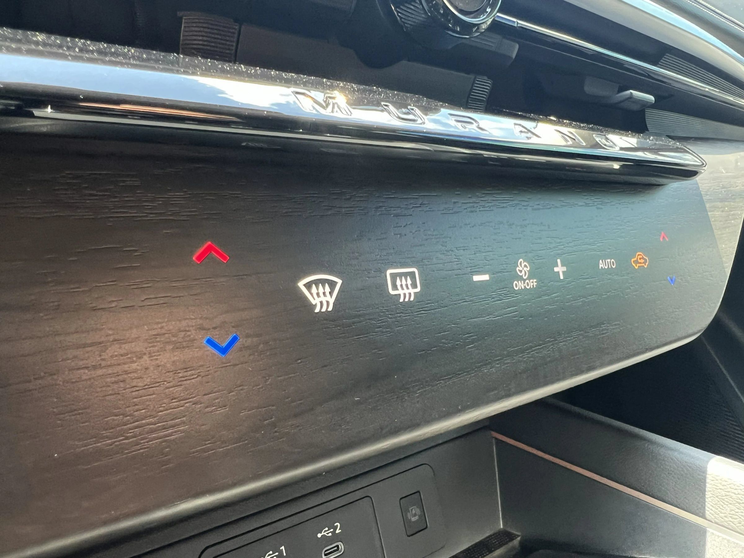 Used 2025 Nissan Murano SL AWD/4WD image 25