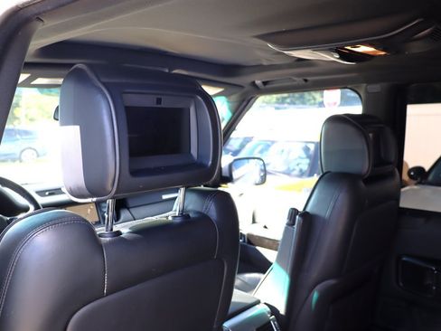 Used 2010 Land Rover Range Rover Supercharged AWD/4WD image 23
