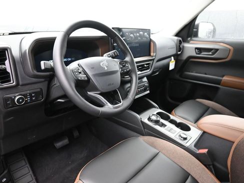 New 2025 Ford Bronco Sport Outer Banks w/ Outer Banks Tech Package+ image 18