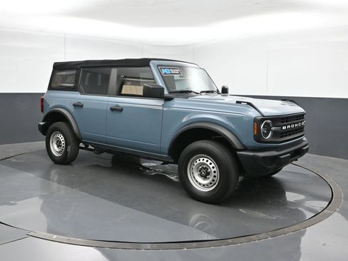 Used 2022 Ford Bronco 4-Door image 7