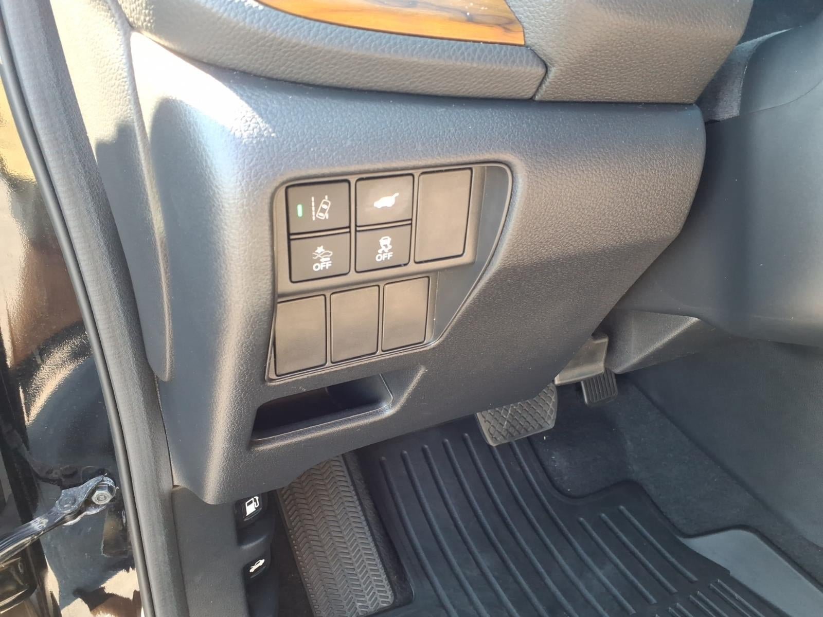 Used 2020 Honda CR-V Touring image 22