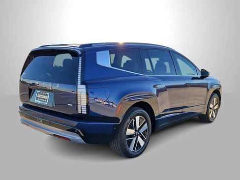 New 2026 Hyundai Ioniq 9 SEL image 8