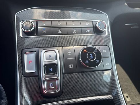 Certified 2021 Hyundai Santa Fe SE AWD/4WD image 28