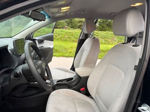 Used 2023 Hyundai Kona SEL w/ Cargo Package AWD/4WD image 18