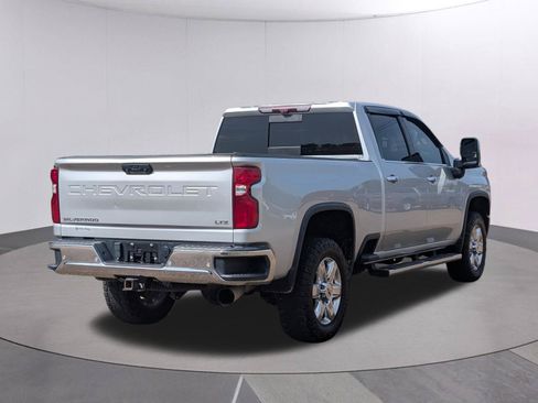 Used 2023 Chevrolet Silverado 3500 LTZ w/ LTZ Convenience Package RWD image 6