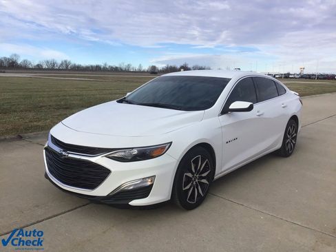 Used 2024 Chevrolet Malibu RS image 9