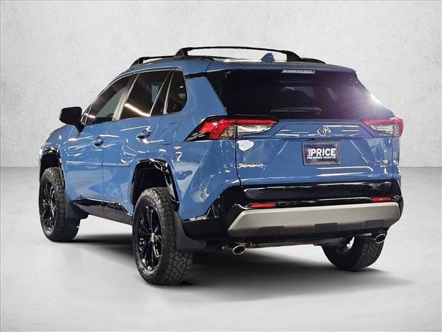 Used 2025 Toyota RAV4 SE AWD/4WD image 7