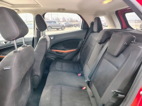Used 2021 Ford EcoSport SE w/ SE Appearance Package image 14