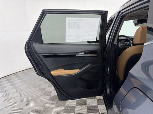 Used 2024 Kia Seltos EX image 34