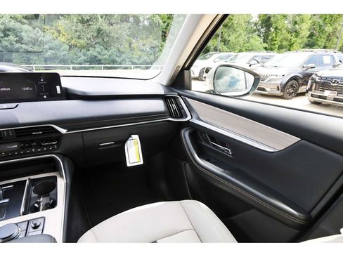 Used 2026 MAZDA CX-90 3.3 Turbo w/ Preferred Package AWD/4WD image 8