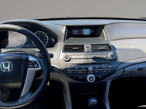 Used 2009 Honda Accord LX-P image 9