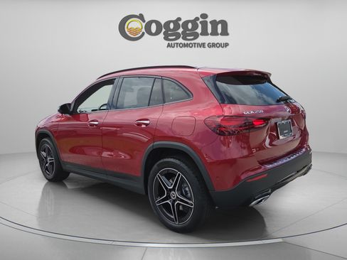 New 2026 Mercedes-Benz GLA 250 image 3