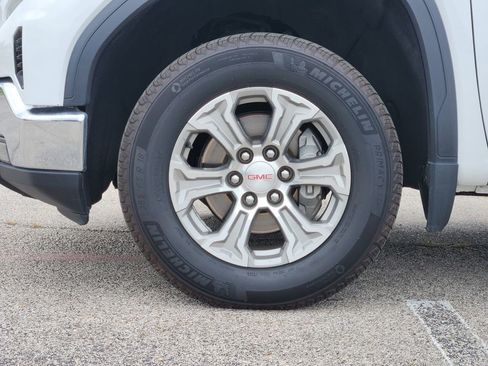 Used 2022 GMC Sierra 1500 SLT w/ Max Trailering Package RWD image 7