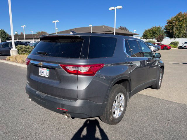 Used 2020 Chevrolet Traverse LS w/ LPO, Floor Liner Package FWD image 3