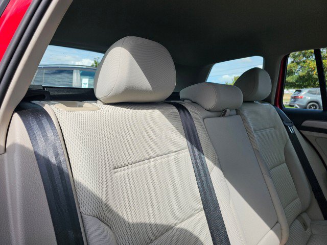 Used 2017 Volkswagen Golf S AWD/4WD image 13