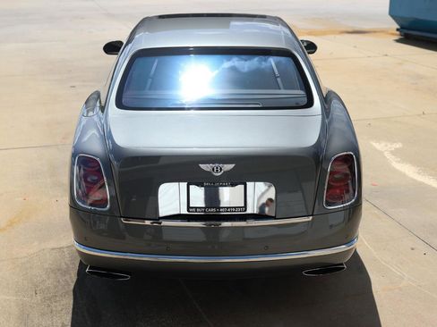 Used 2016 Bentley Mulsanne Speed RWD image 11