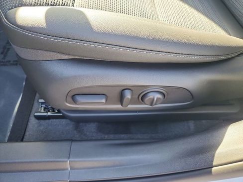 New 2026 Buick Envista Preferred w/ Convenience I Package FWD image 18