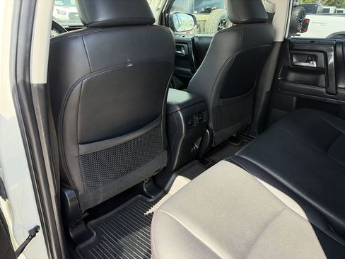 Used 2021 Toyota 4Runner Venture AWD/4WD image 28