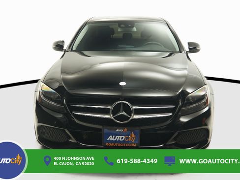 Used 2016 Mercedes-Benz C 300 Sedan image 4