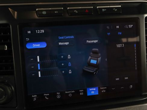 Used 2024 Ford F250 Platinum w/ FX4 Off-Road Package image 21