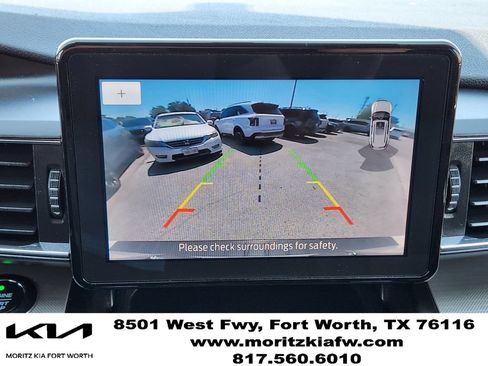 Used 2020 Ford Explorer XLT w/ Equipment Group 202A RWD image 16