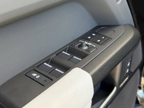 New 2025 Land Rover Defender 130 V8 image 12