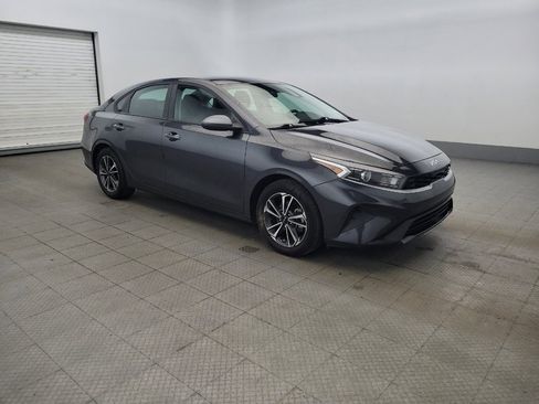 Used 2023 Kia Forte LXS FWD image 11