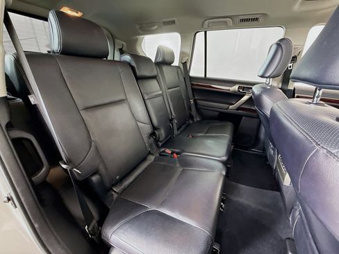 Used 2014 Lexus GX 460 460 w/ Premium Package image 26