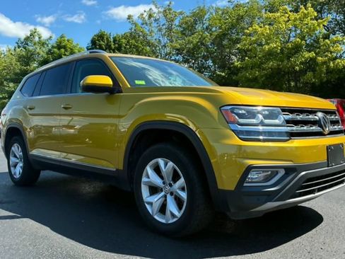 Used 2018 Volkswagen Atlas SEL AWD/4WD image 3