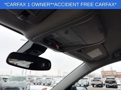 Used 2023 GMC Terrain SLE image 26