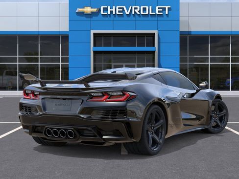 New 2024 Chevrolet Corvette Z06 w/ Z07 Performance Package RWD image 22