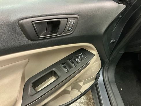Used 2021 Ford EcoSport S FWD image 14