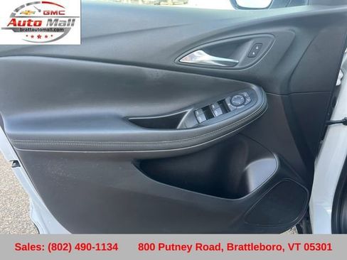 Used 2023 Buick Encore GX Preferred w/ Cold Weather Comfort Package AWD/4WD image 12