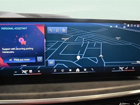 Used 2024 BMW X7 M60i w/ Executive Package image 8