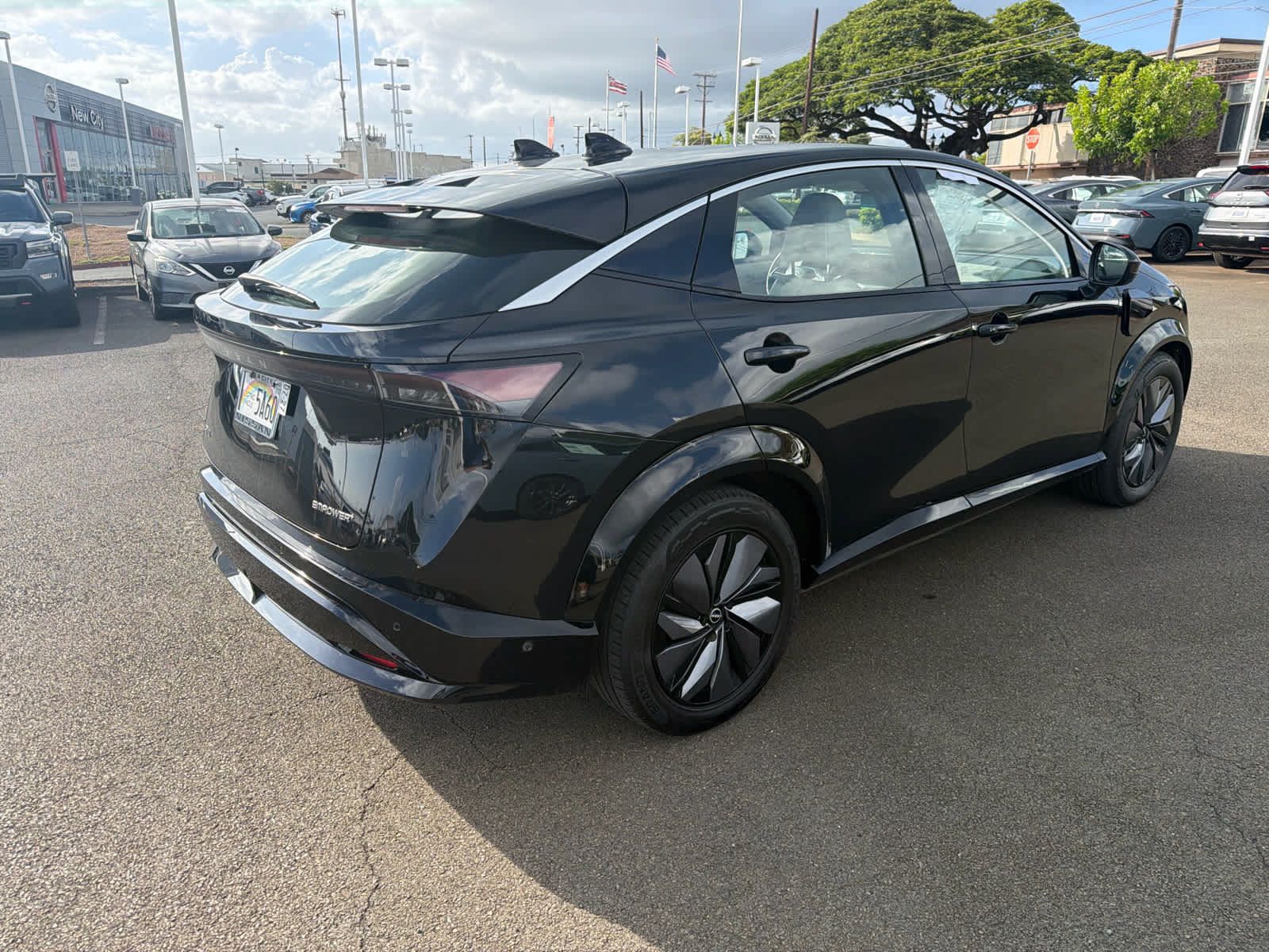 Used 2023 Nissan Ariya FWD image 3