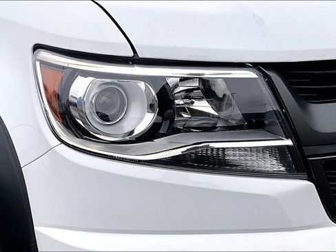 Used 2015 Chevrolet Colorado Z71 image 30